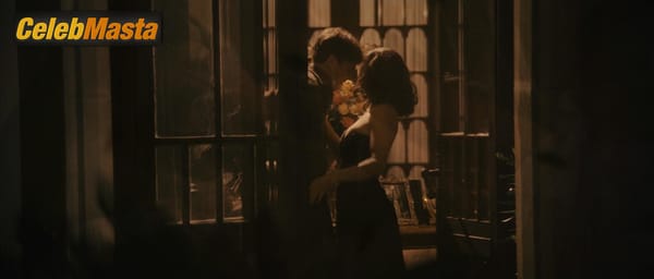 Hilary Swank Photo Gallery from The Black Dahlia photo 3