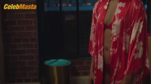 Gabrielle Union Scene Photos Gallery from Riff Raff photo 83