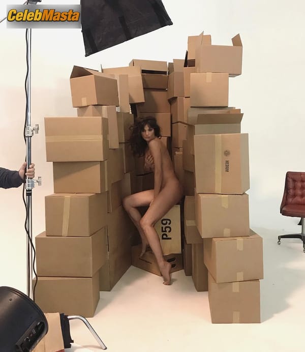 Helena Christensen Photo Gallery: By Argentine Photographer, Ale Burset (12.03.2019) photo 1