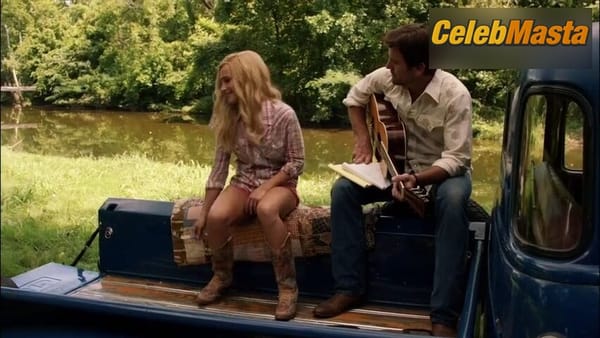 Hayden Panettiere Photo Set from Nashville photo 23