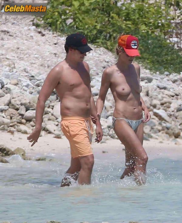 Heidi Klum Photo Gallery from Beach Babes photo 13