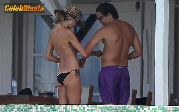Heidi Klum Photo Gallery from Beach Babes photo 47