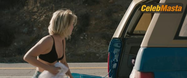 Julianne Hough Photos from Curve photo 1