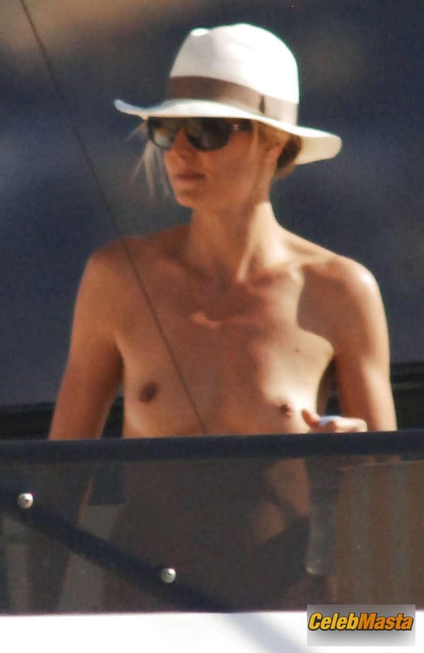 Heidi Klum Scene Photos Gallery from Handbra photo 6