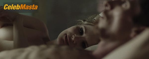 Jennifer Jason Leigh Photo Gallery from Awake photo 15