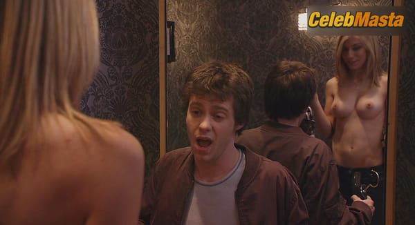 Jennifer Holland Photo Collection from American Pie Presents The Book Of Love photo 2
