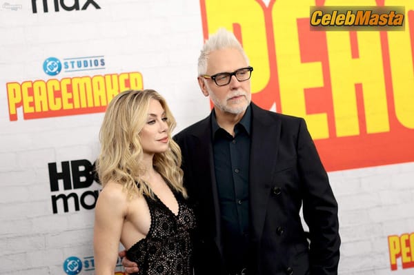 Jennifer Holland Photo Gallery: Shows Off Her Hot Booty And Figure At “peacemaker” photo 30