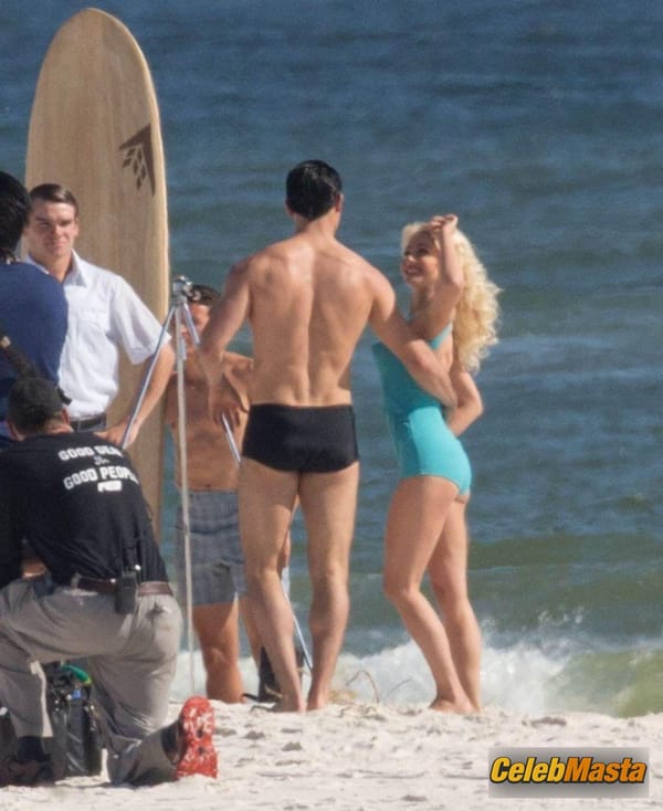 Julianne Hough Photos: In A Swimsuit On The Set Of ‘bigger’ Orange Beach photo 3