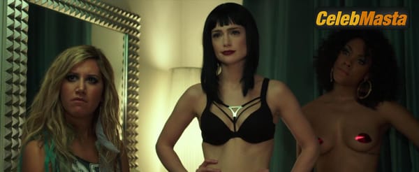 Photo Gallery: Janet Montgomery in Amateur Night photo 5