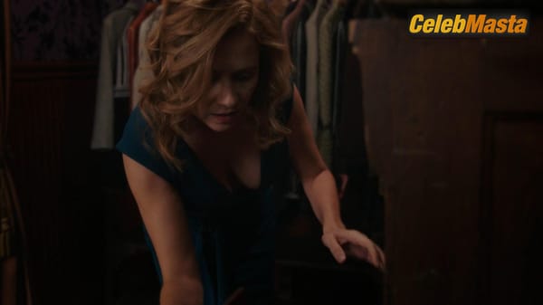 Jenna Fischer Photo Set from Splitting Up Together photo 2