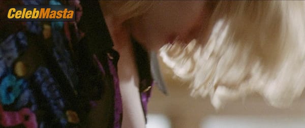 Jennifer Jason Leigh Photo Gallery from Backdraft photo 1