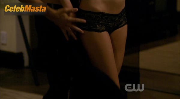 Katie Cassidy Photos from Melrose Place photo 8