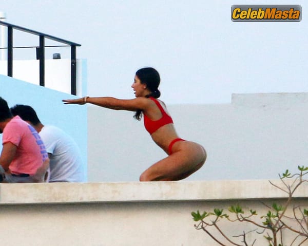 Jen Selter Gallery: Working Out In Bikini In Mexico photo 10