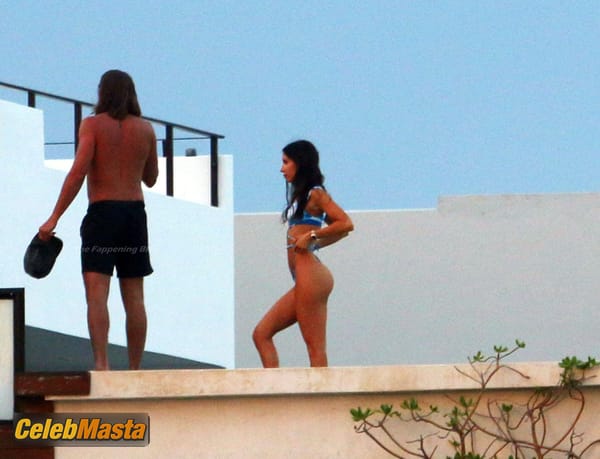 Jen Selter Gallery: Working Out In Bikini In Mexico photo 21