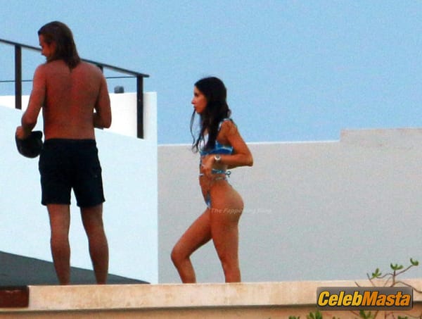 Jen Selter Gallery: Working Out In Bikini In Mexico photo 28
