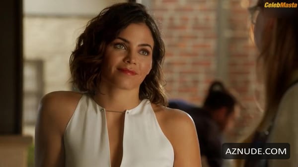 Jenna Dewan Scene Photos Gallery from Supergirl photo 4