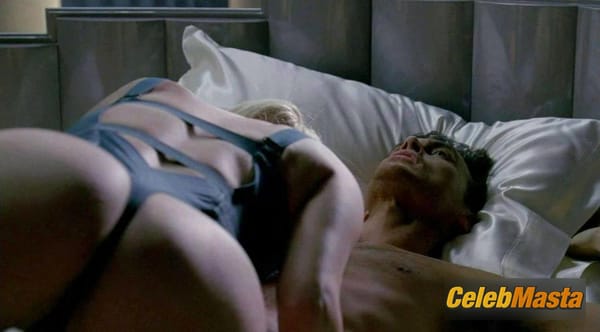Photo Gallery: Lady Gaga in American Horror Story photo 18