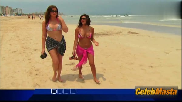 Khloe Kardashian Scene Photos Gallery from Kourtney & Kim Take Miami photo 1