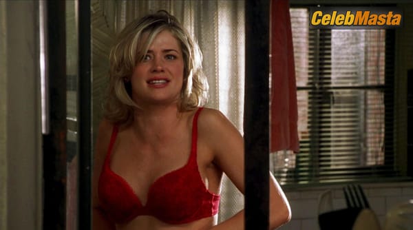 Photo Gallery: Kristy Swanson in Big Daddy photo 1