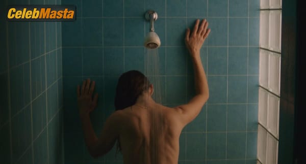 Photo Gallery: Marisa Tomei in Dark Was The Night photo 2