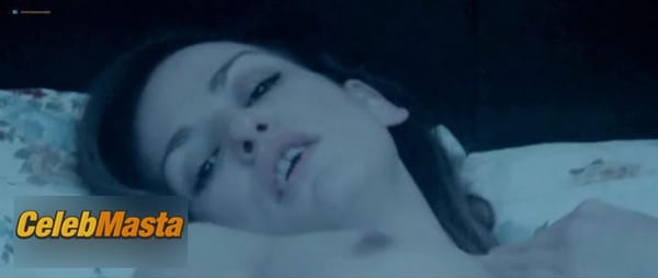 Photo Gallery: Janet Montgomery in New Amsterdam photo 33
