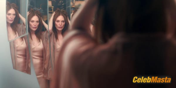 Photo Gallery: Julianne Moore in Sirens photo 11