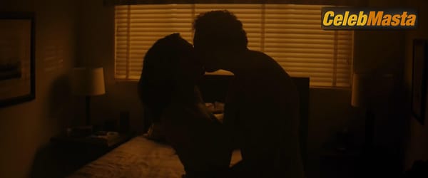 Photo Gallery: Julianne Moore in Sirens photo 62