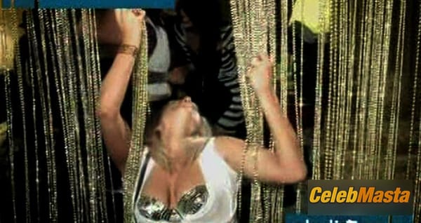 Photo Gallery: Lady Gaga in Just Dance photo 1