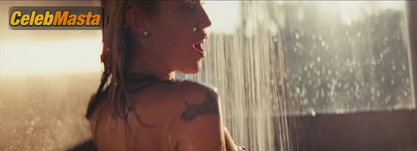 Miley Cyrus Scene Photos Gallery from Flowers photo 26