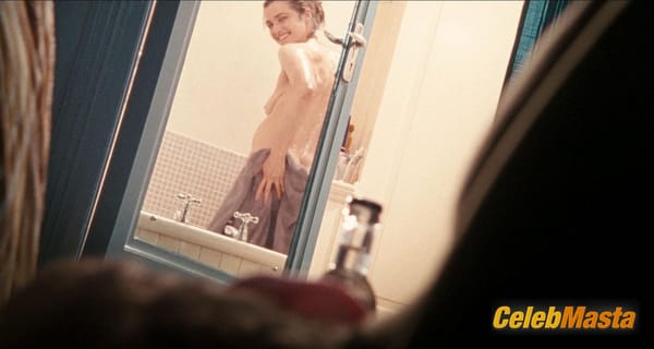 Rachel Weisz Photos from The Constant Gardener photo 3
