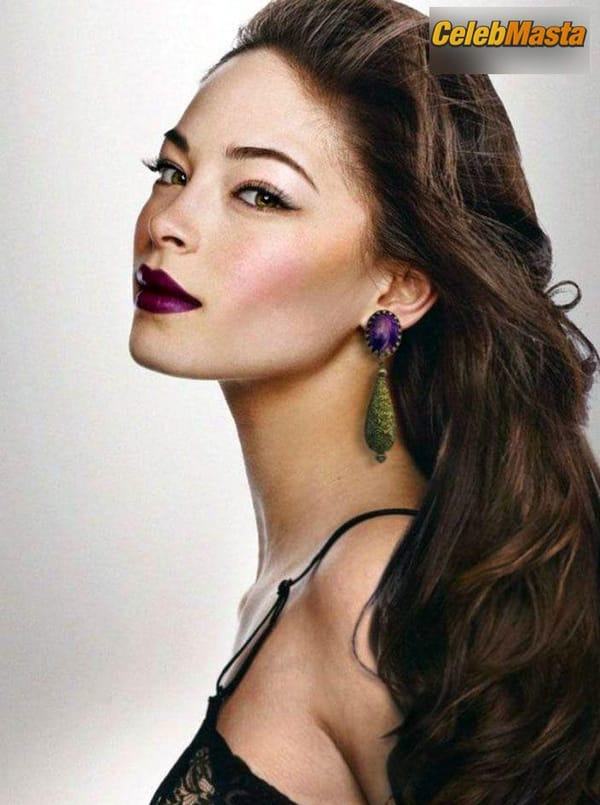 Kristin Kreuk Pics: Photos Collection photo 37