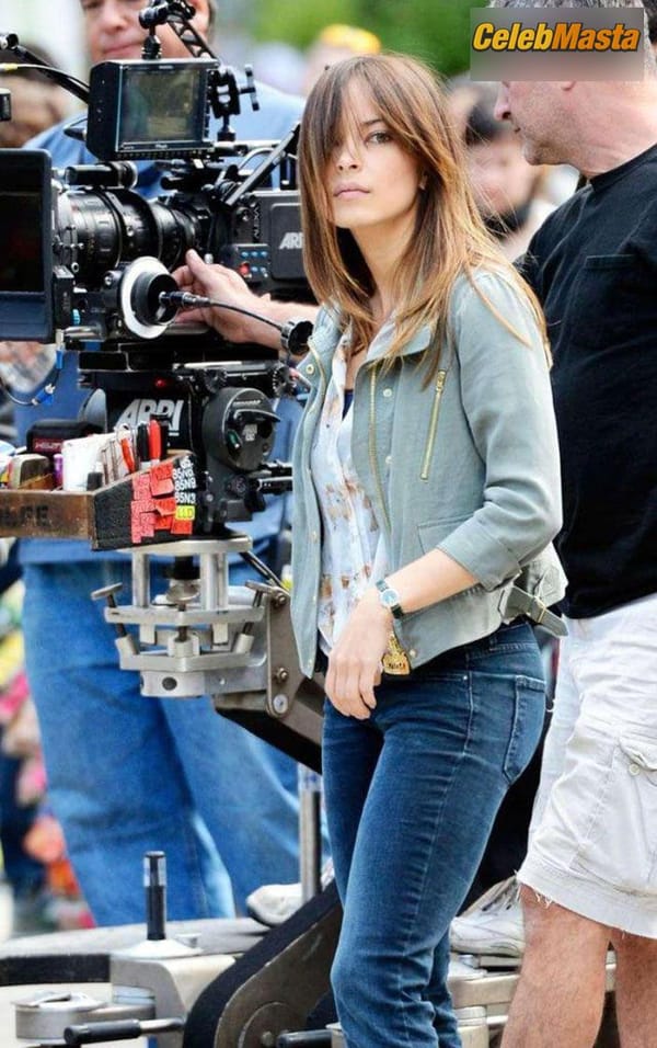 Kristin Kreuk Pics: Photos Collection photo 59