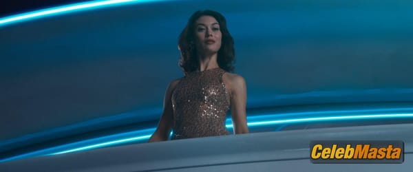 Olga Kurylenko Photo Set from Johnny English Strikes Again photo 5