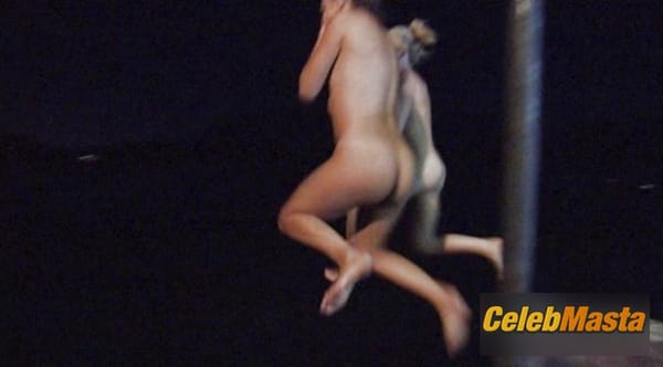 Photo Gallery: Kendra Wilkinson in Kendra On Top photo 42
