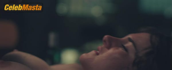 Shailene Woodley Photos from Endings, Beginnings photo 19