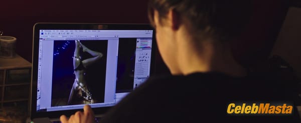 Shailene Woodley Photo Gallery from Snowden photo 12