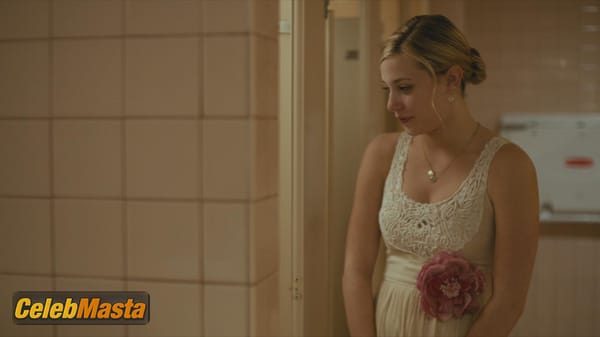 Photo Gallery: Lili Reinhart in Miss Stevens photo 14