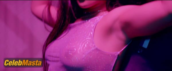Rihanna Scene Photos Gallery from Work photo 3