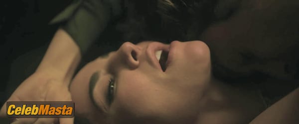 Martha Higareda Photo Gallery from Follow photo 15