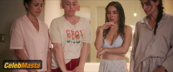 Martha Higareda Photo Gallery from Follow photo 31