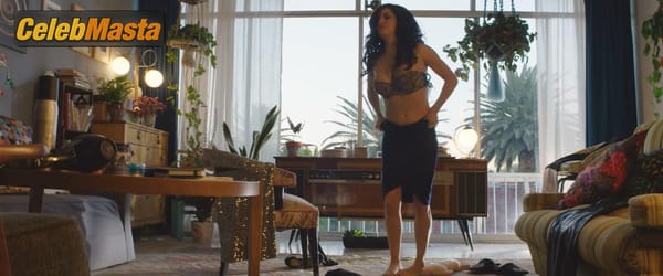 Martha Higareda Photo Gallery from Follow photo 37