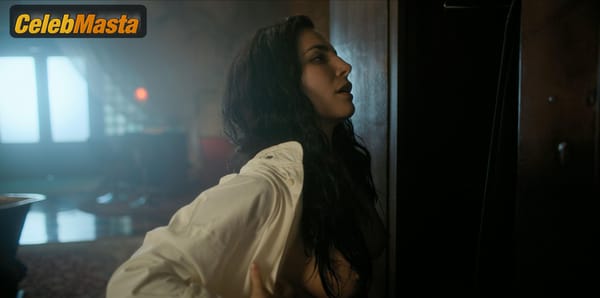 Martha Higareda Photo Gallery from Follow photo 68