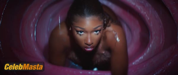 Photo Gallery: Megan Thee Stallion in Cobra photo 3
