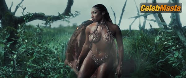Photo Gallery: Megan Thee Stallion in Cobra photo 7