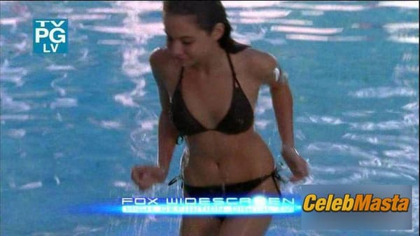 Willa Holland Photos from The O.c. photo 3