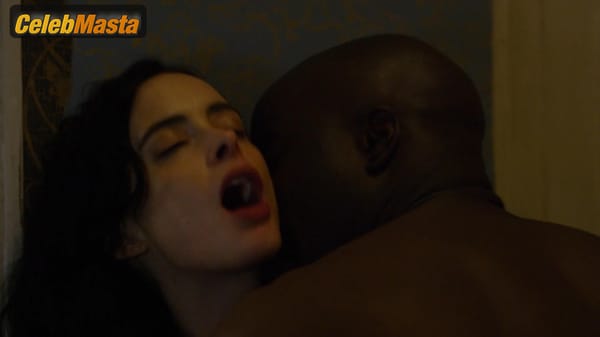 Krysten Ritter Scene Photos Gallery from Jessica Jones photo 13