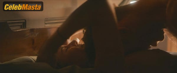 Shailene Woodley Photos from Killer Heat photo 15