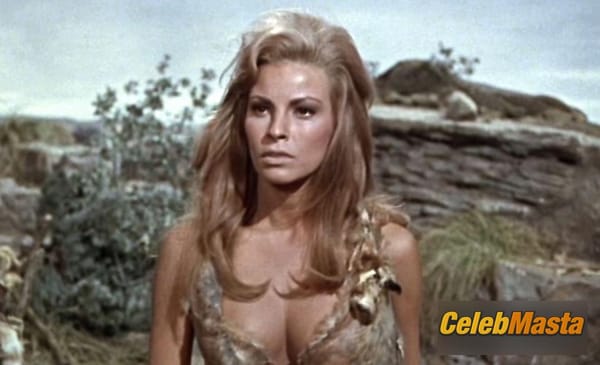 Raquel Welch Photo Gallery from One Million Years B.c. photo 8