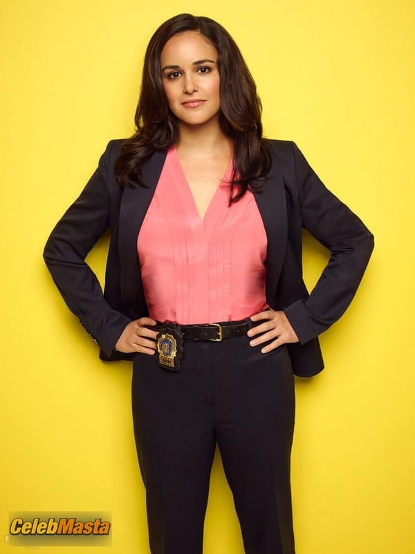 Melissa Fumero Photo Set: Hot Photos Collection photo 34