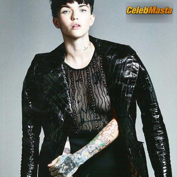 Ruby Rose Photo Gallery: Braless #freethenipple Photo photo 1